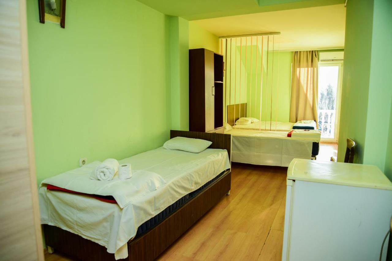 Art Theatre Caffe Hotel Struga Zewnętrze zdjęcie